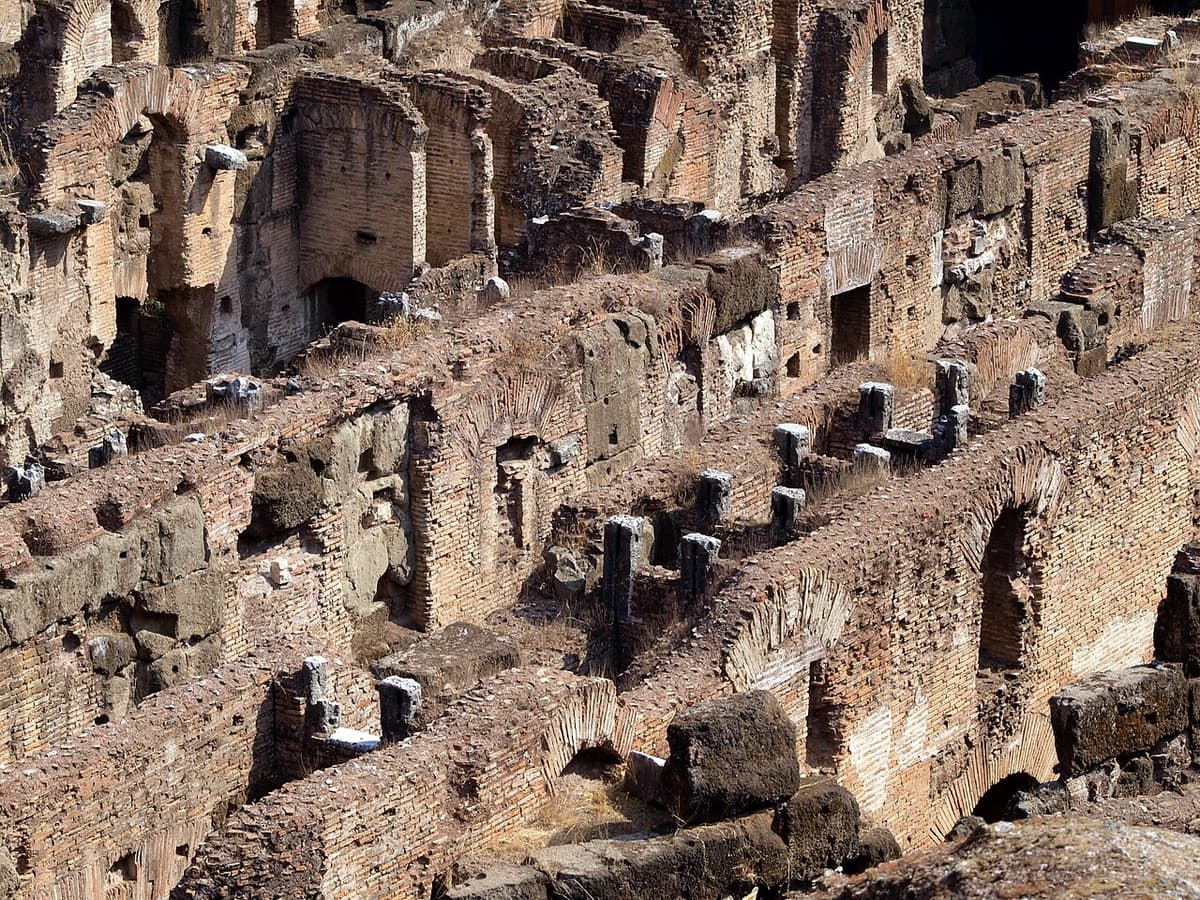El Coliseo de Roma visto desde el exterior
